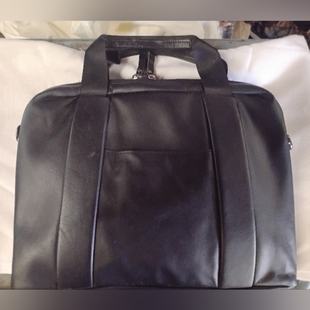 Vessel Signiture Boston Duffle Bag - Picture 2 of 5